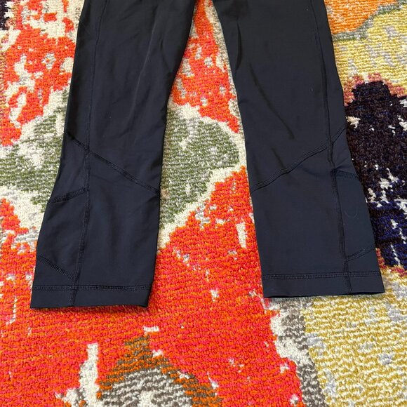 Lululemon Pace Rival Crop *22", Black (early release), size 6 - READ - Picture 7 of 15